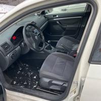 2007 VW Jetta 5spd, runs good, read description! Olney, Philly - Image 4