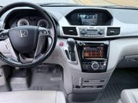 2016 Honda Odyssey Touring DVD Leather Sunroof 1 Owner 0 accident Lawrenceville - Image 4