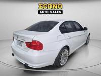 2011 BMW 3 SERIES 335I XDRIVE SEDAN 4D - BUY HERE - PAY HERE |200 VEHICLES - Image 9