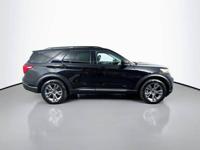 2023 Ford Explorer XLT _Ford_ _Explorer_ _SUV_ - Image 7