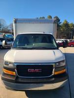 2022 GMC Savana 3500 17ft Cargo Box Truck Cutaway Work Delivery Van Peachland - Image 9