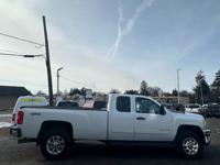 2011 CHEVROLET SILVERADO 3500HD LT**CLEAN CARFAX**4x4 WE FINANCE FEASTERVILLE - Image 8