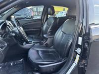 2013 Chrysler 200 S Sedan / Automatic/ Heated Leather/ ONLY 98K Miles Salem/1477 Hawthorne Ave NE - Image 8