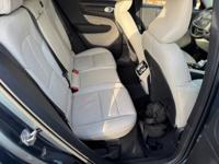 2019 Volvo XC40 T5 AWD Inscription Fully Loaded brooklyn - Image 10
