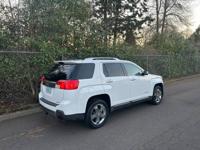 2013 GMC SLT AWD Terrain Salem - Image 7