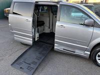 2017 Dodge Grand Caravan Wheelchair Van - SWIVEL SEAT / EZ LOCK!!! Wheelchair Van In Beaverton - Image 8