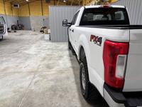 2019 Ford F250 XL Fx4 Crew Cab 4wd Super Duty Long Bed Mid TN - Image 8