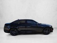 2023 Chrysler 300 Touring L AUTONATION Call (904) 329-7804 to confirm availability - January 24th - Image 5