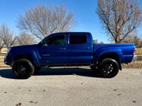 2015 Toyota Tacoma Pre-runner V6 - 134K - 2 owner - well serviced!! Norman - Image 4