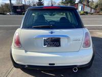 2006 MINI Cooper Base 2dr Hatchback TRADES WELCOME!! - Image 6