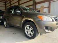 2012 Toyota RAV4 (Base) AWD 2 owners. Financing available. molalla - Image 3