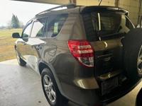 2012 Toyota RAV4 (Base) AWD 2 owners. Financing available. molalla - Image 4
