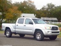 2005 Toyota Tacoma V6 4dr Double Cab 4WD East Brunswick, NJ - Image 7