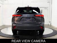 2020 Toyota Highlander AWD All Wheel Drive Electric Hybrid XLE SUV Est. payment OAC† - Image 8
