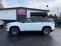 2025 Jeep Wagoneer S 4x4 4WD Electric Limited SUV Gage Auto Sales - Image 4