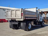 2008 INTERNATIONAL 7400 DT570 300HP Dump Truck HEAVY SPEC AC 1 Own Wow St Joseph MO - Image 5
