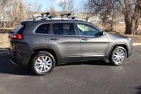 2017 Jeep Cherokee 4x4 4WD Limited SUV Victory Motors of Colorado - Image 5
