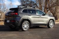 2017 Jeep Cherokee 4x4 4WD Limited SUV Victory Motors of Colorado - Image 6