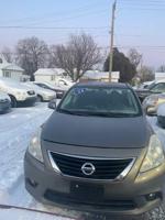 2014 nissan versa DONT MISS OUT Blue island - Image 9