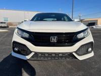 2018 Honda Civic EX Hatchback – Skokie - Image 4