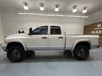 2004 Dodge Ram 2500 SLT Quad Cab 4X4 / 5.9L DIESEL / 6-SPEED MANUAL 2500 + MM Investment Cars-Gladstone / WE SHIP NATIONWIDE - Image 4