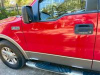 2005 Ford F-150 2WD Super Crew 145 Lariat Beaumont, TX - Image 4