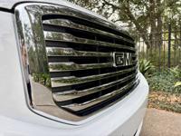 2018 GMC Yukon 2WD 4dr SLT Beaumont, TX - Image 9