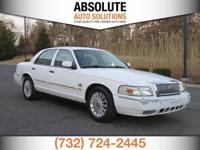 2010 Mercury Grand Marquis LS 4dr Sedan Mercury Grand Marquis Sedan - Image 4