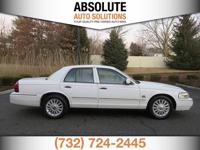 2010 Mercury Grand Marquis LS 4dr Sedan Mercury Grand Marquis Sedan - Image 5
