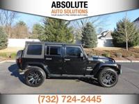 2014 Jeep Wrangler Unlimited Sahara 4x4 4dr SUV Jeep Wrangler Unlimited Sedan - Image 5