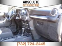 2014 Jeep Wrangler Unlimited Sahara 4x4 4dr SUV Jeep Wrangler Unlimited Sedan - Image 7