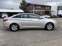 2011 hyundai sanata 117k graet condition , Denver - Image 5