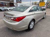 2011 hyundai sanata 117k graet condition , Denver - Image 7