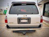 1998 Toyota 4 Runner Limited Clean Car Fax Soth Houston - Image 5