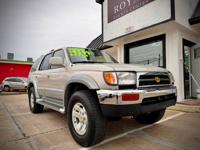 1998 Toyota 4 Runner Limited Clean Car Fax Soth Houston - Image 8