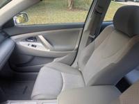 SILVER TOYOTA CAMRY SE -TOYOTA DEALER MAINTAINED - BRAND NEW AC SYSTEM POWDER SPRINGS - Image 8