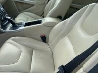 2015 Volvo V60 2015.5 4dr Wgn T5 Premier AWD pennsauken - Image 6