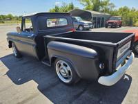 1966 GMC C10 STEPSIDE AUTOMATIC!!! Lebanon - Image 5