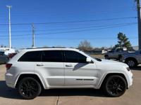 2018 Jeep Grand Cherokee Altitude 4x2 *Ltd Avail* Norman - Image 6