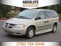 2005 Dodge Caravan SE Plus 4dr Extended Mini Van Dodge Caravan Sedan - Image 2