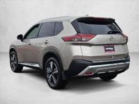 2022 Nissan Rogue Platinum SUV AUTONATION Call (480) 378-8165 to confirm availability - January 28th - Image 9