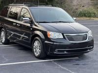 2014 Chrylser town & coutnry 30th anv otp east