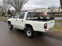 Toyota Hilux Pickup 4WD - 5L Diesel - JDM Import 4 Door - Image 6
