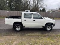 Toyota Hilux Pickup 4WD - 5L Diesel - JDM Import 4 Door - Image 9