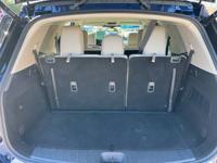 2024 Nissan Pathfinder SL Stockbridge - Image 10