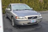 2004 Volvo S60 2.5T Sedan ((CALL FOR PRICE)) - Image 3