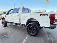 2020 Ford F-350 lariat fx4 Mesa - Image 4