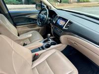 2016 Honda Pilot EXL w/Nav 3.5L 3rd Row Roswell - Image 6