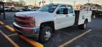 • 2016 Chevy Silverado 3500HD Work Truck | Utility Body + Crane 🏗️ - Image 3