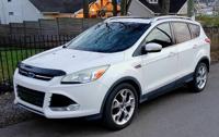 2015 FORD ESCAPE SUV TITANIUM clean title NON Smoker Nashville